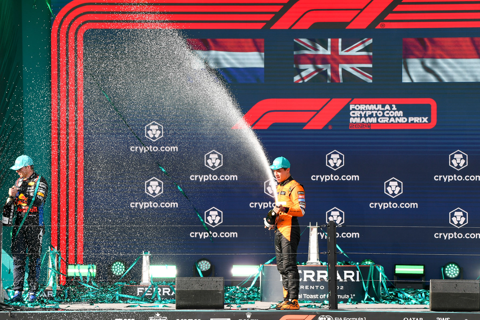 Lando Norris #4, McLaren Formula 1 Team auf dem Podium; Formel 1 GP Miami / USA. 05.05.2024