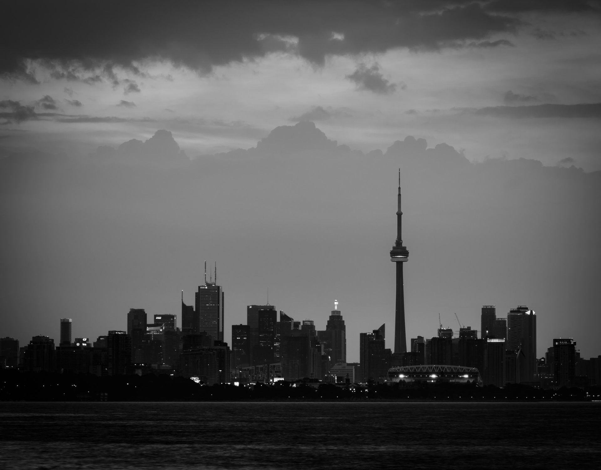 Toronto skyline from westend park in black and white