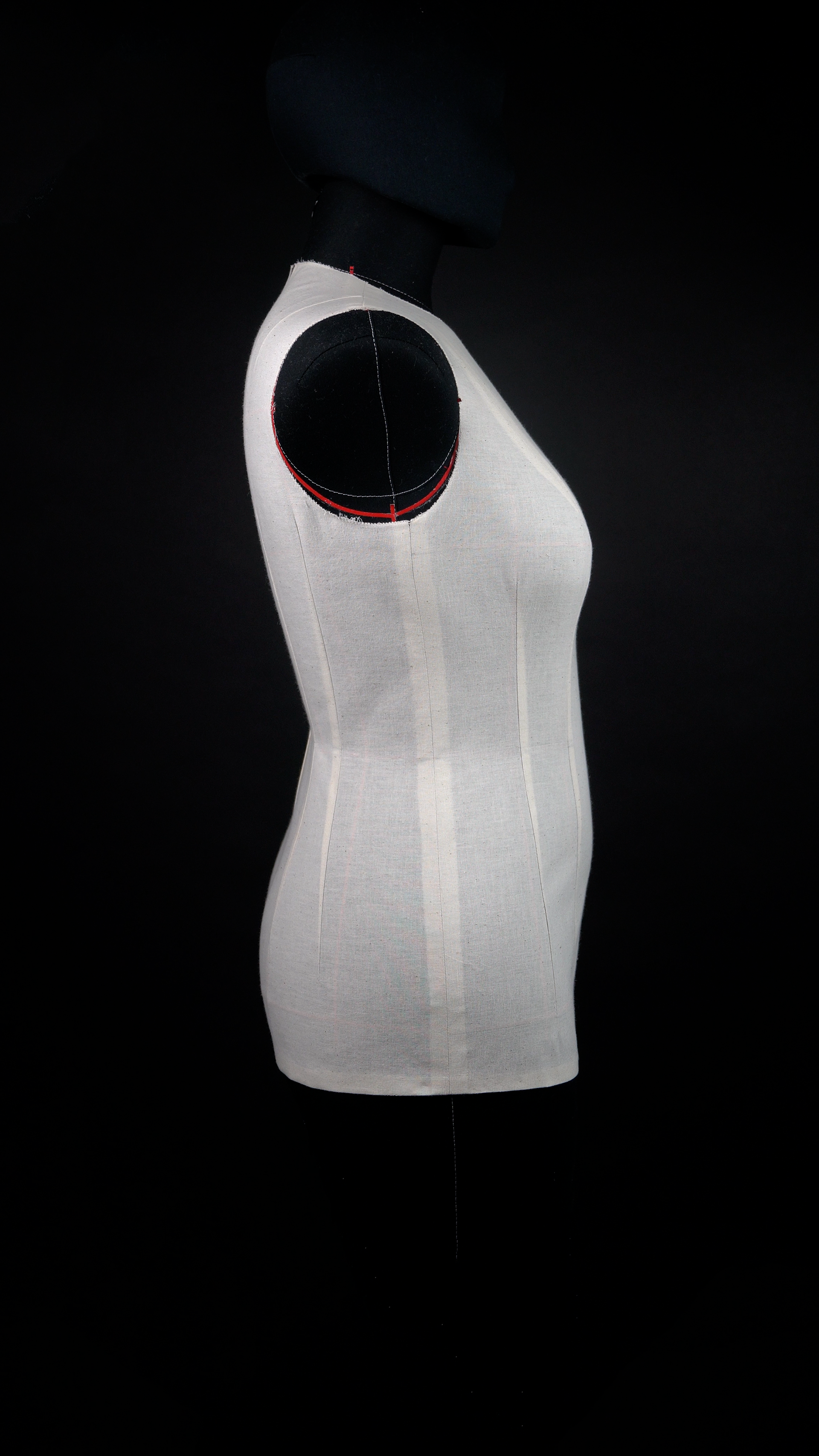 Torso side