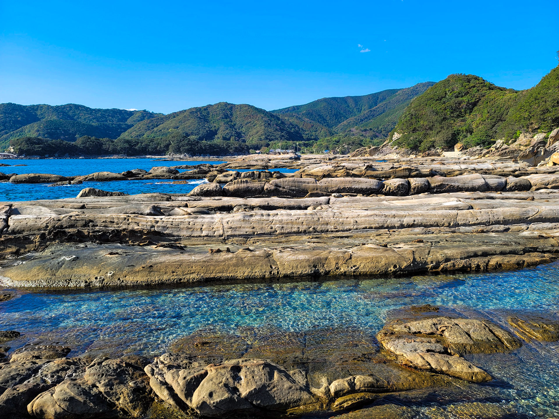 竜串海岸