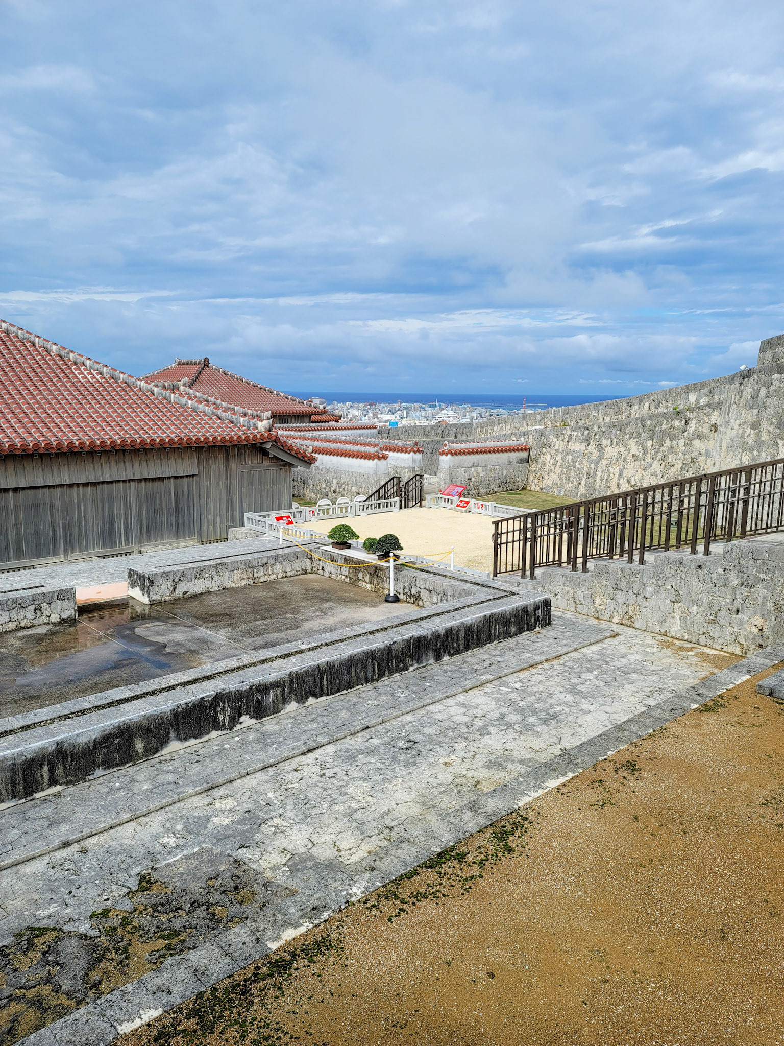 首里城
