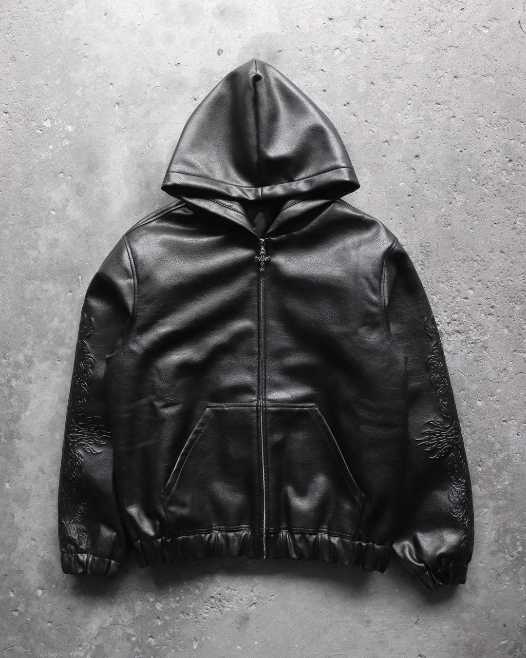 OFFICIAL CURSE PIECE DESIGNED BY KUBO