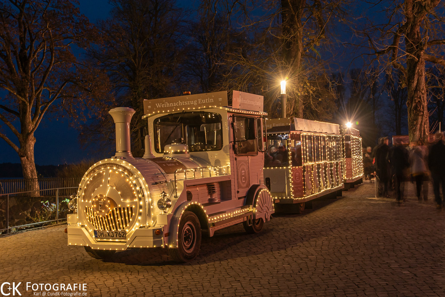 Zug der Lichterstadt