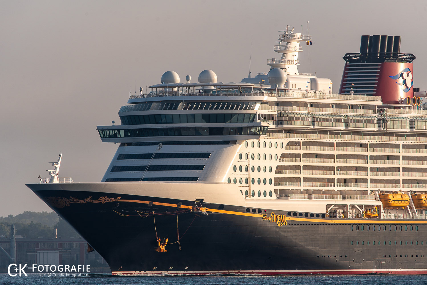 Disney Dream am 02.08.2023 Kieler Förde