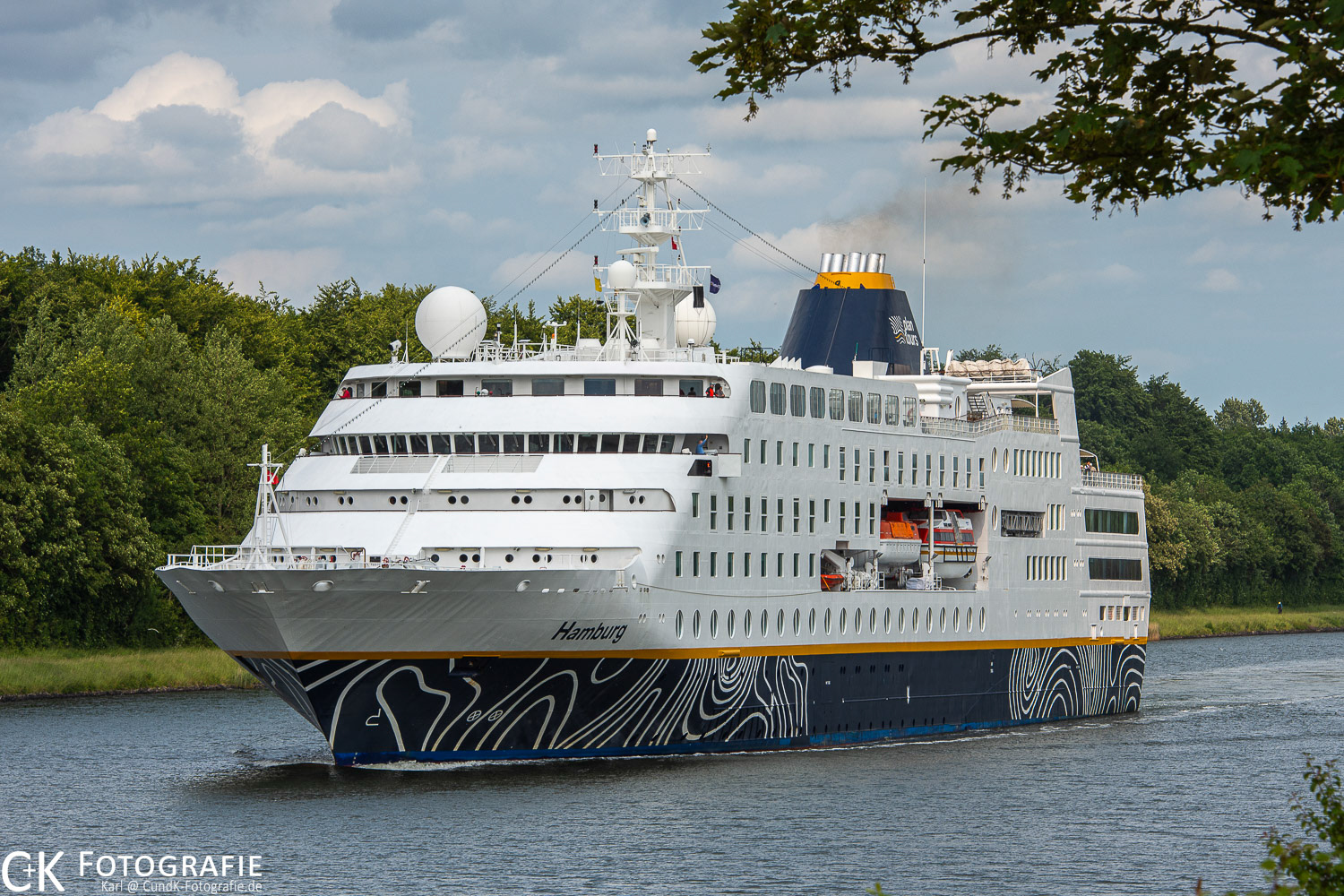 MS Hamburg bei Sehestedt
