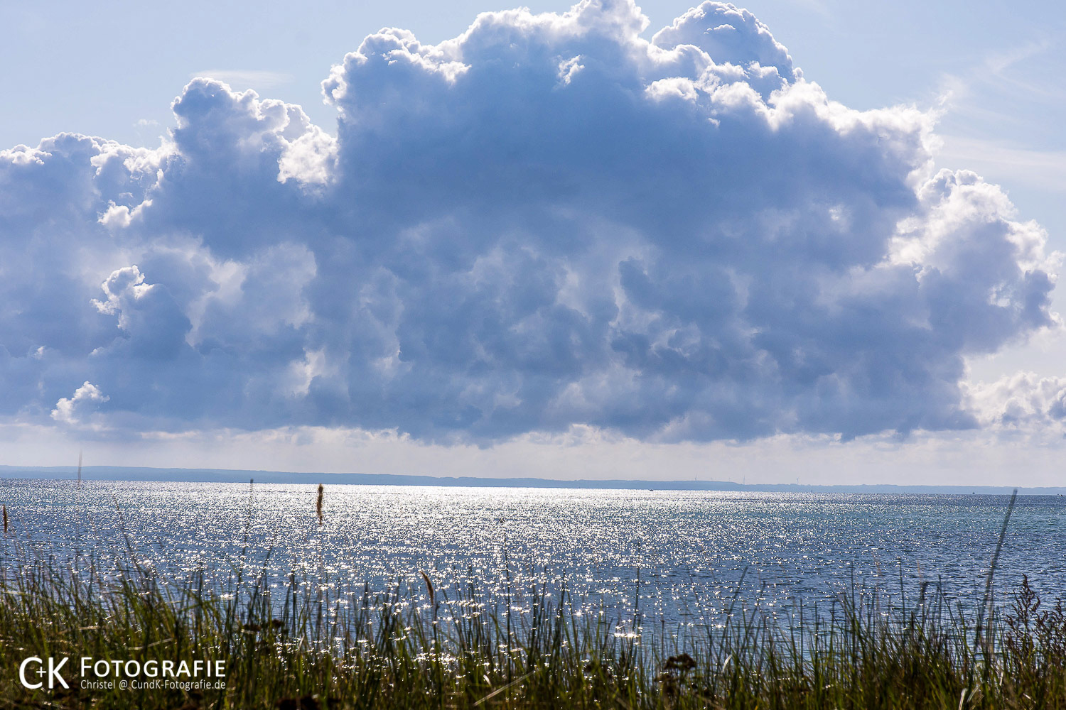 Wolke über der Ostsee bei Pelzerhaken