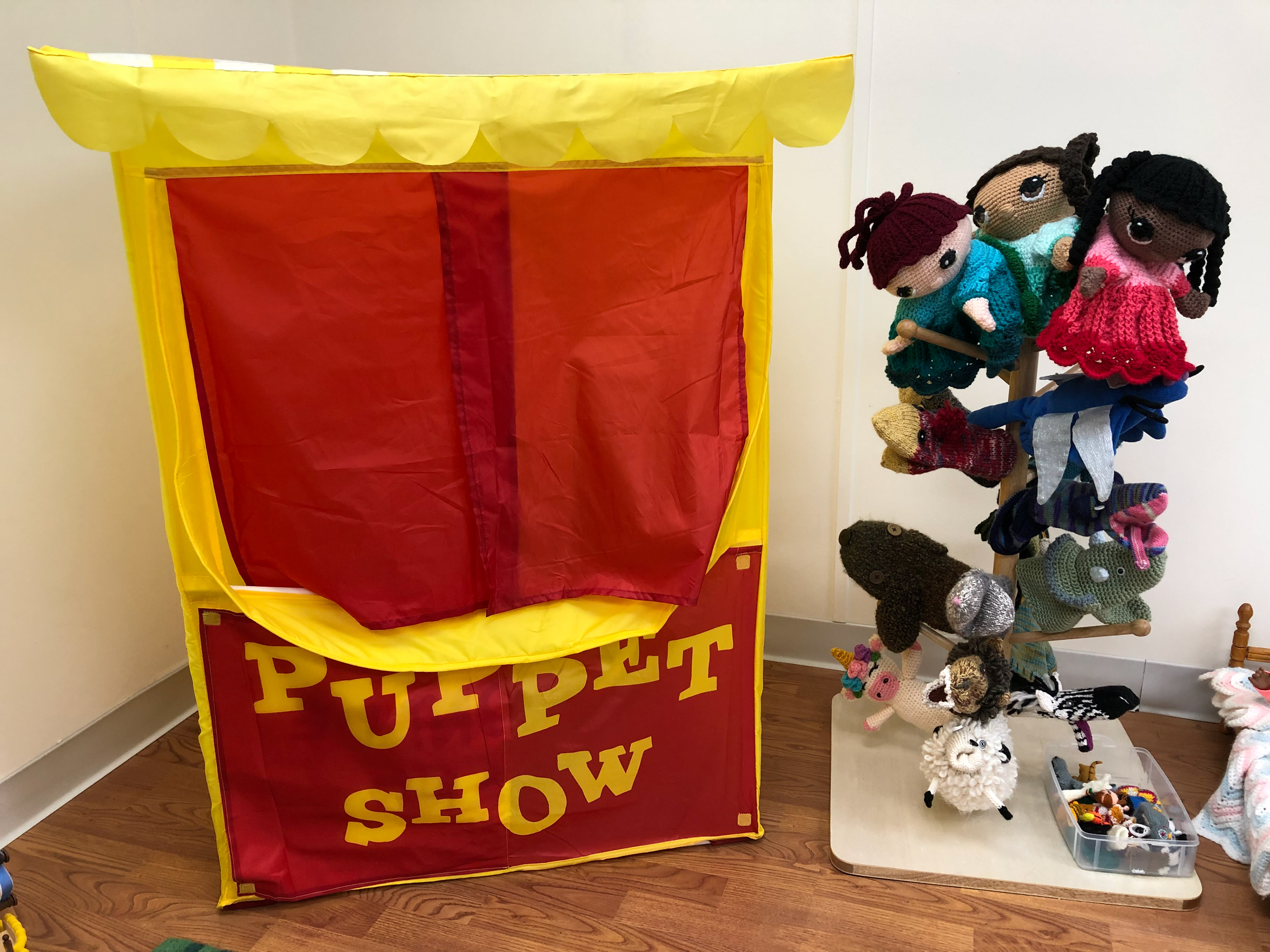 Puppet Time
