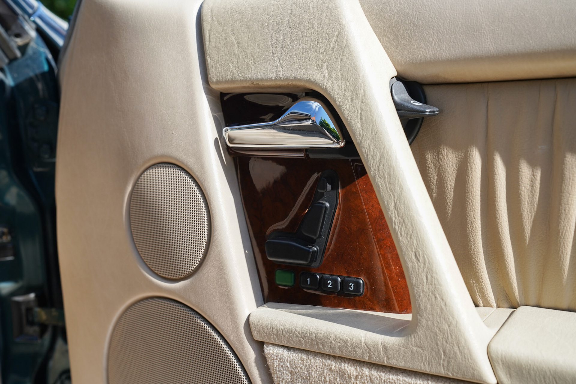 Electric Memory Seats