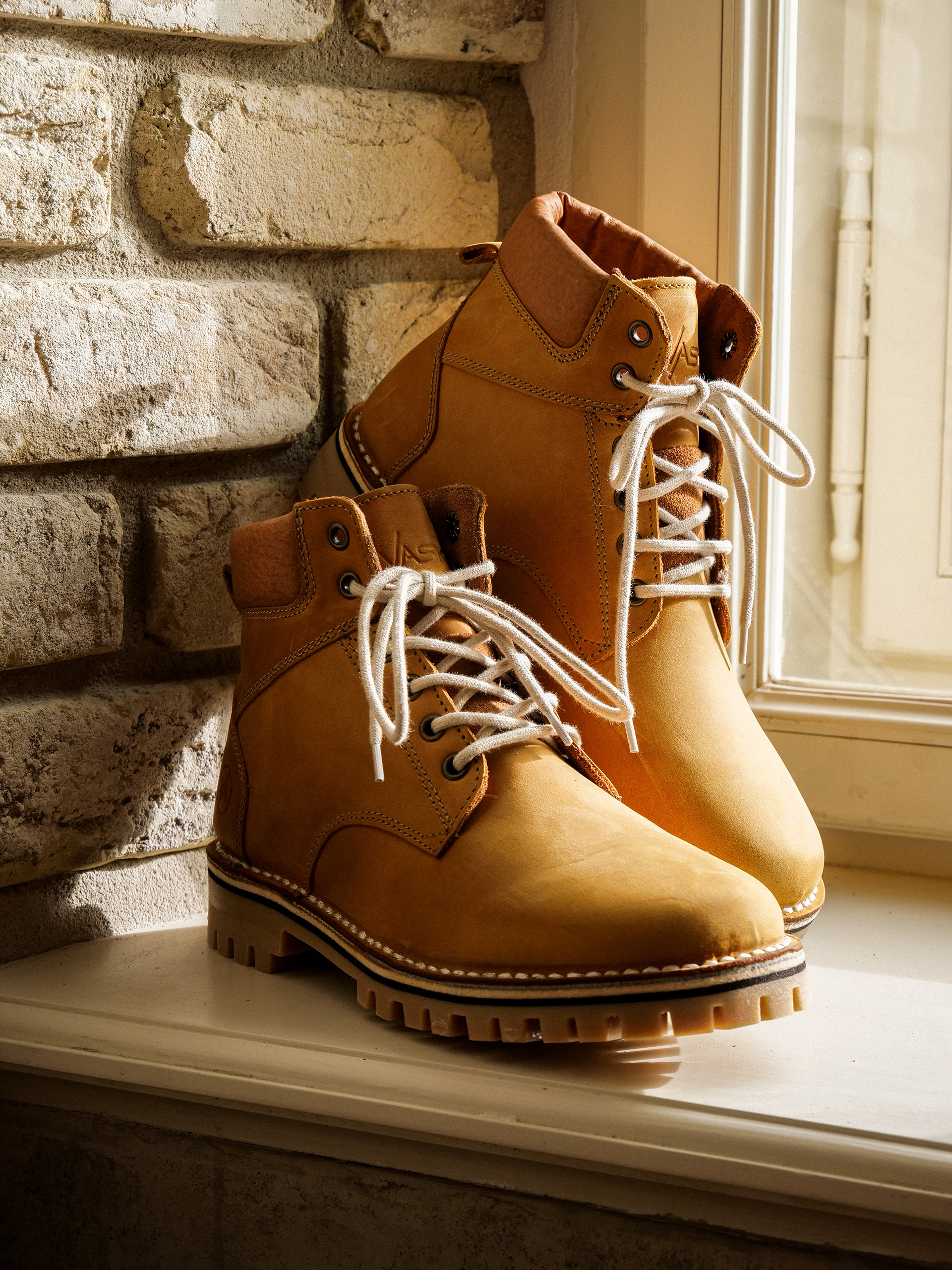 VASKY BOOTS
