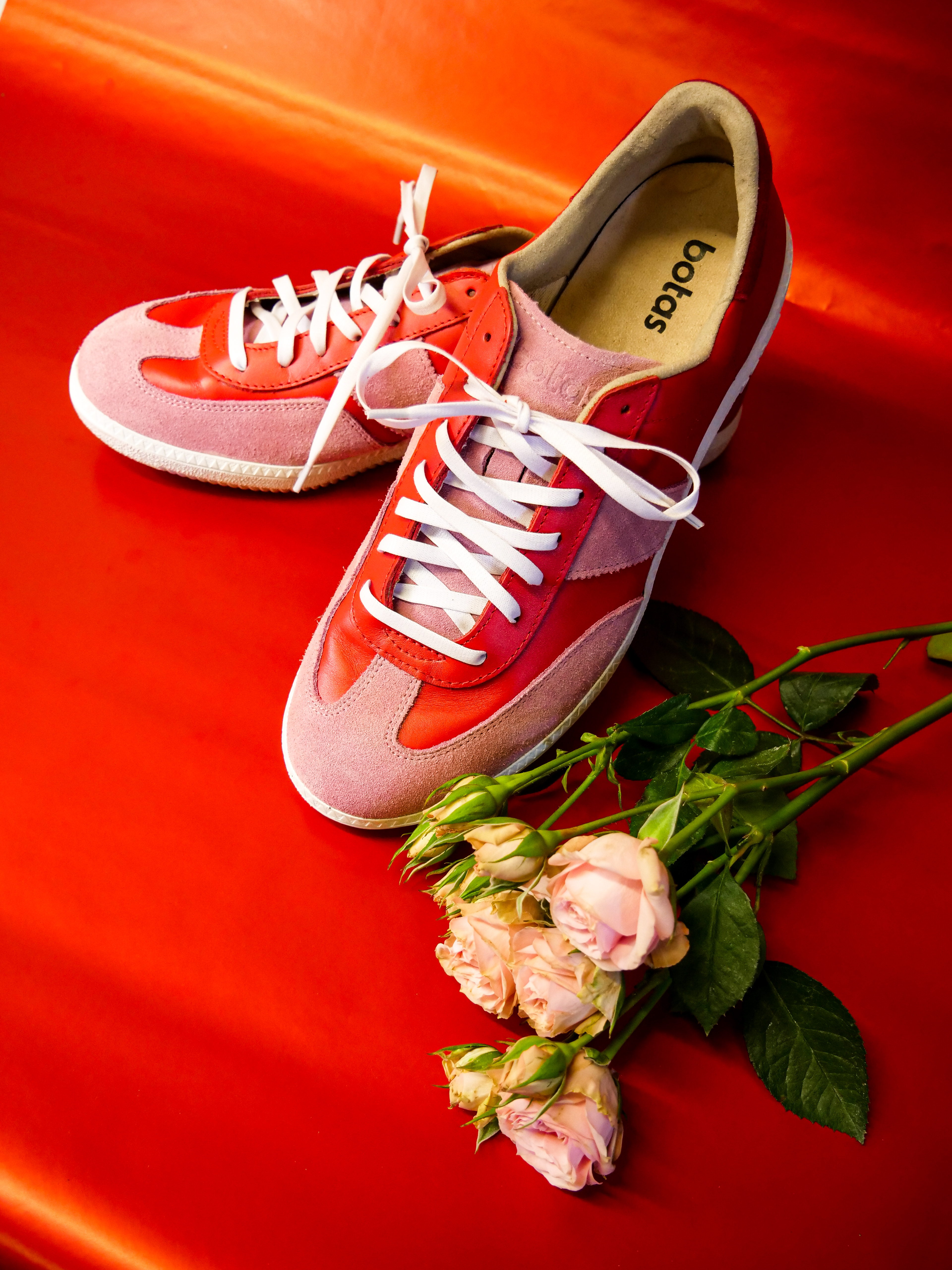 BOTAS VALENTINE'S DAY