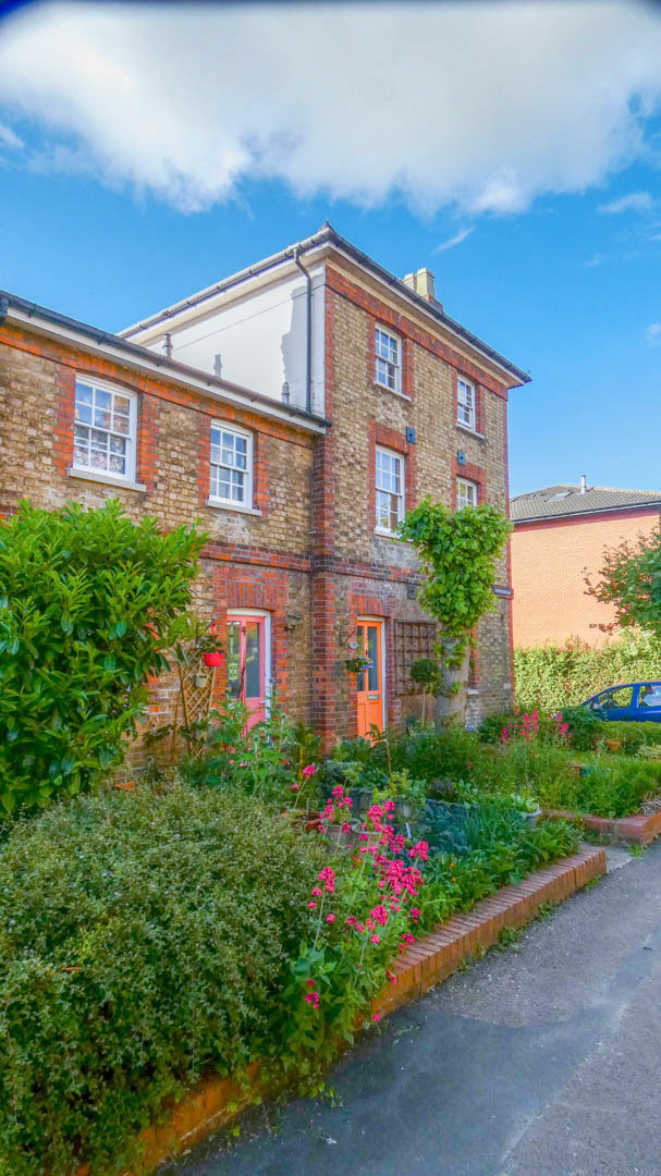 Spencer Street, Victorian Railway Terraced Cottages