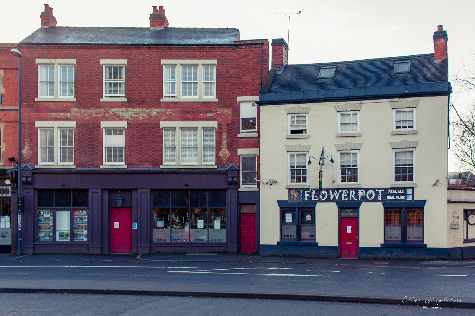 The Flower Pot Public House and Concert Venue.  A good real ale pub with a function room that featured many bands.  I have been here to see John Otway.