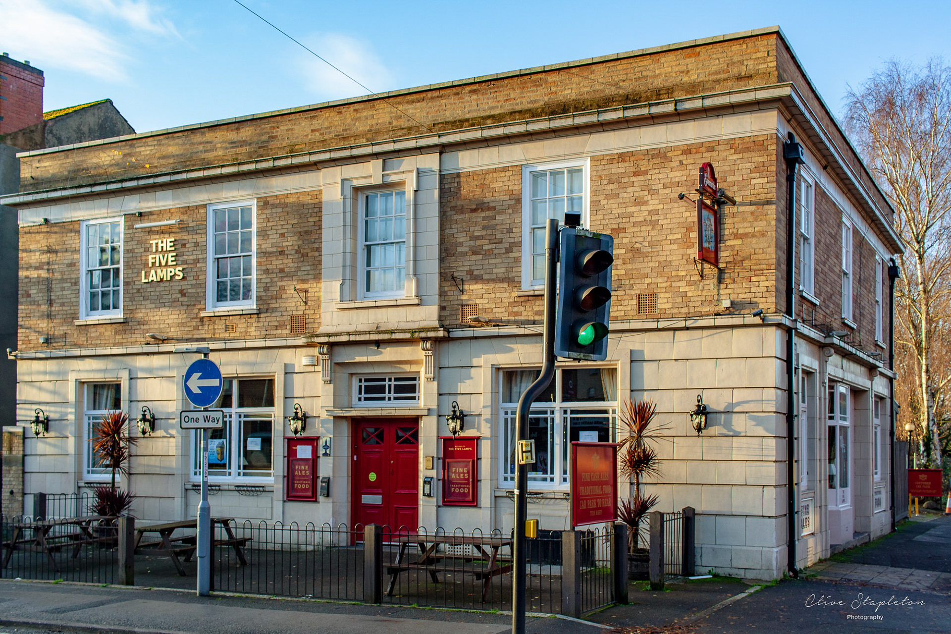 The Five Lamps Public House