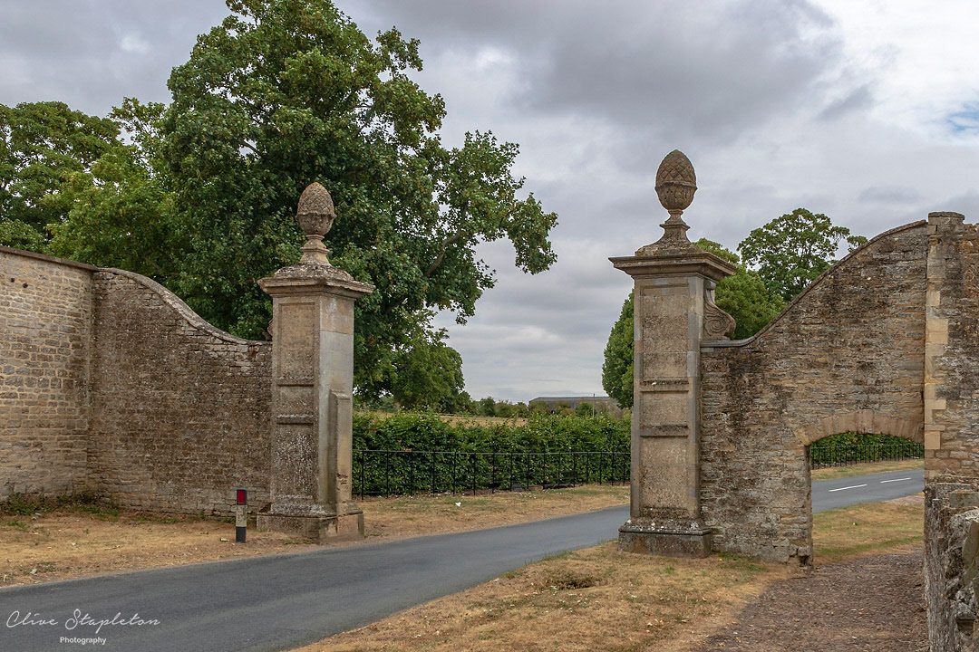 The KInobs at Weston Underwood