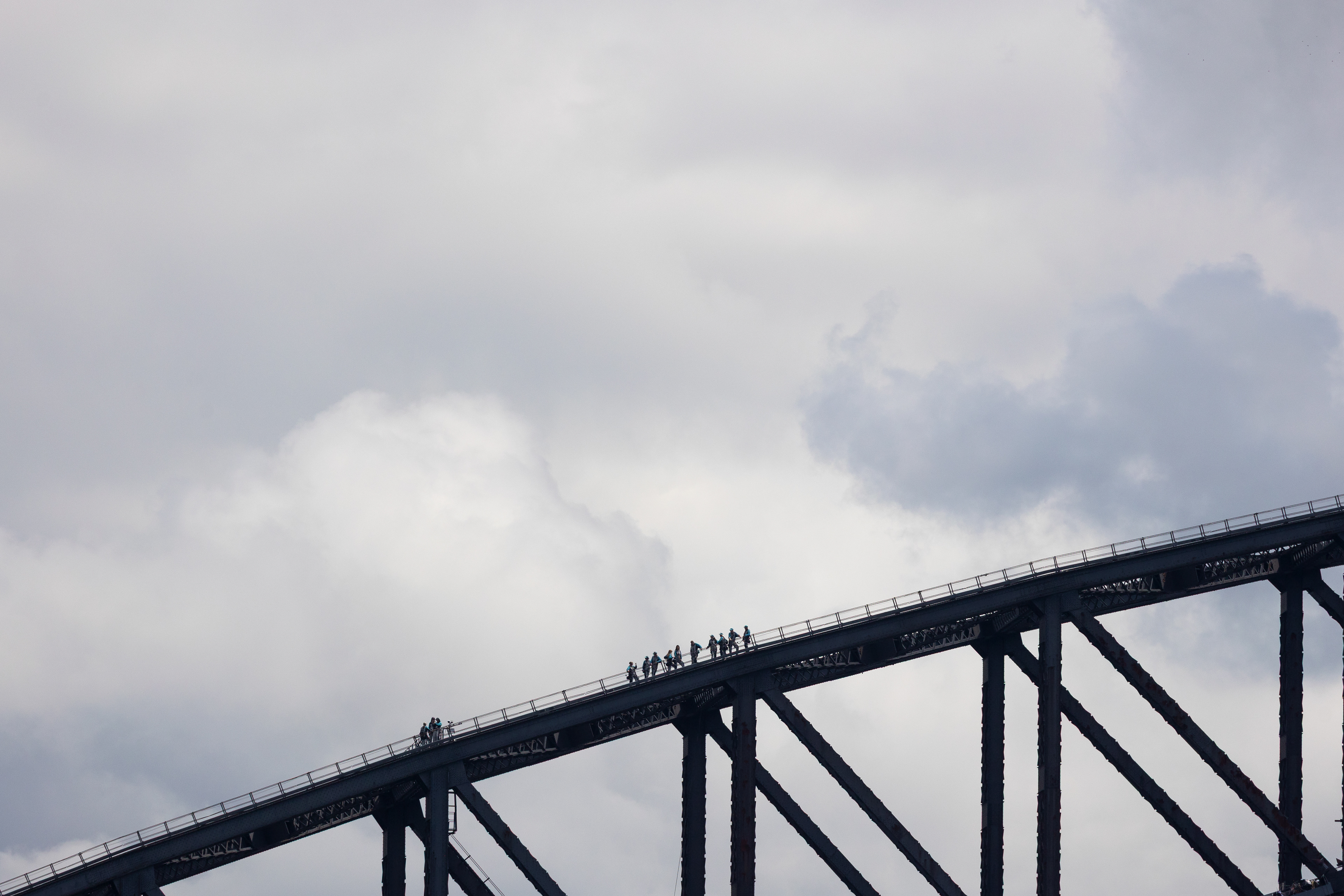 Teilnehmer des Bridge Walks der Harbour Bridge