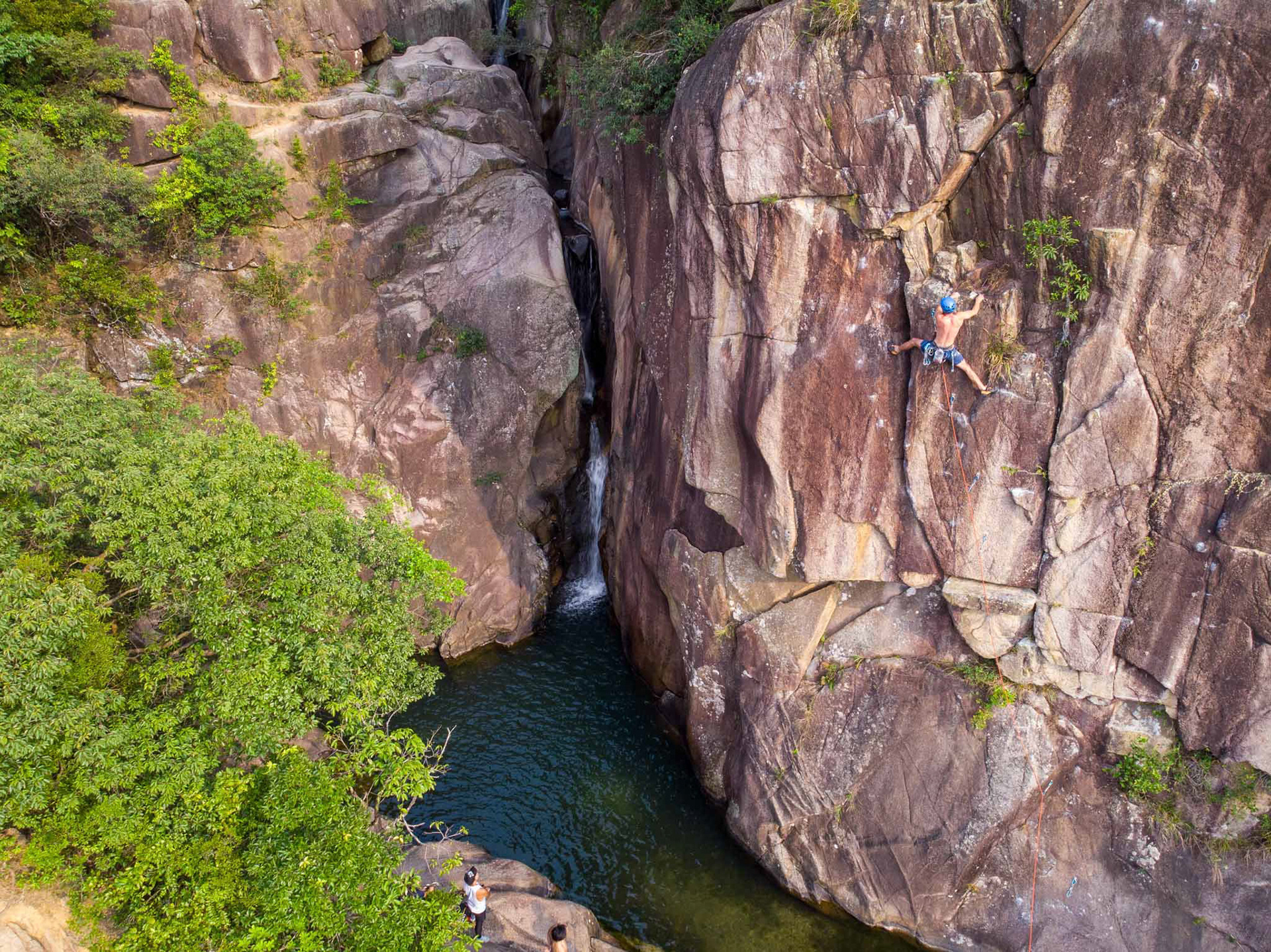 Ben on Wolf in the Middle Age 6c
