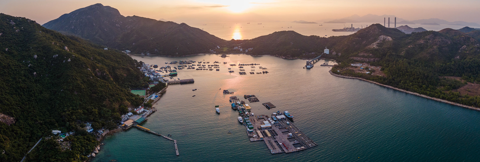 Sunset on Lamma island