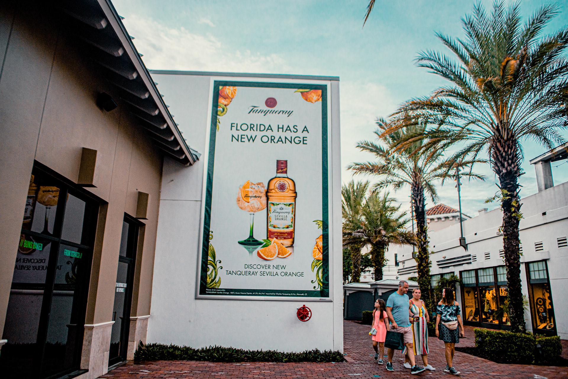 Capturing the scale of the Tanqueray Sevilla Orange campaign with Liquid Outdoor on-location at Pointe Orlando.