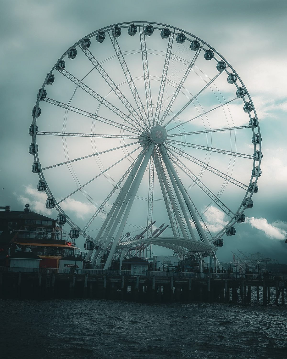 February 2, 2025 - The Seattle Great Wheel during daylight on Pier 57 over Elliott Bay in Seattle, Washington. Photo: Savannah Lee Rowley