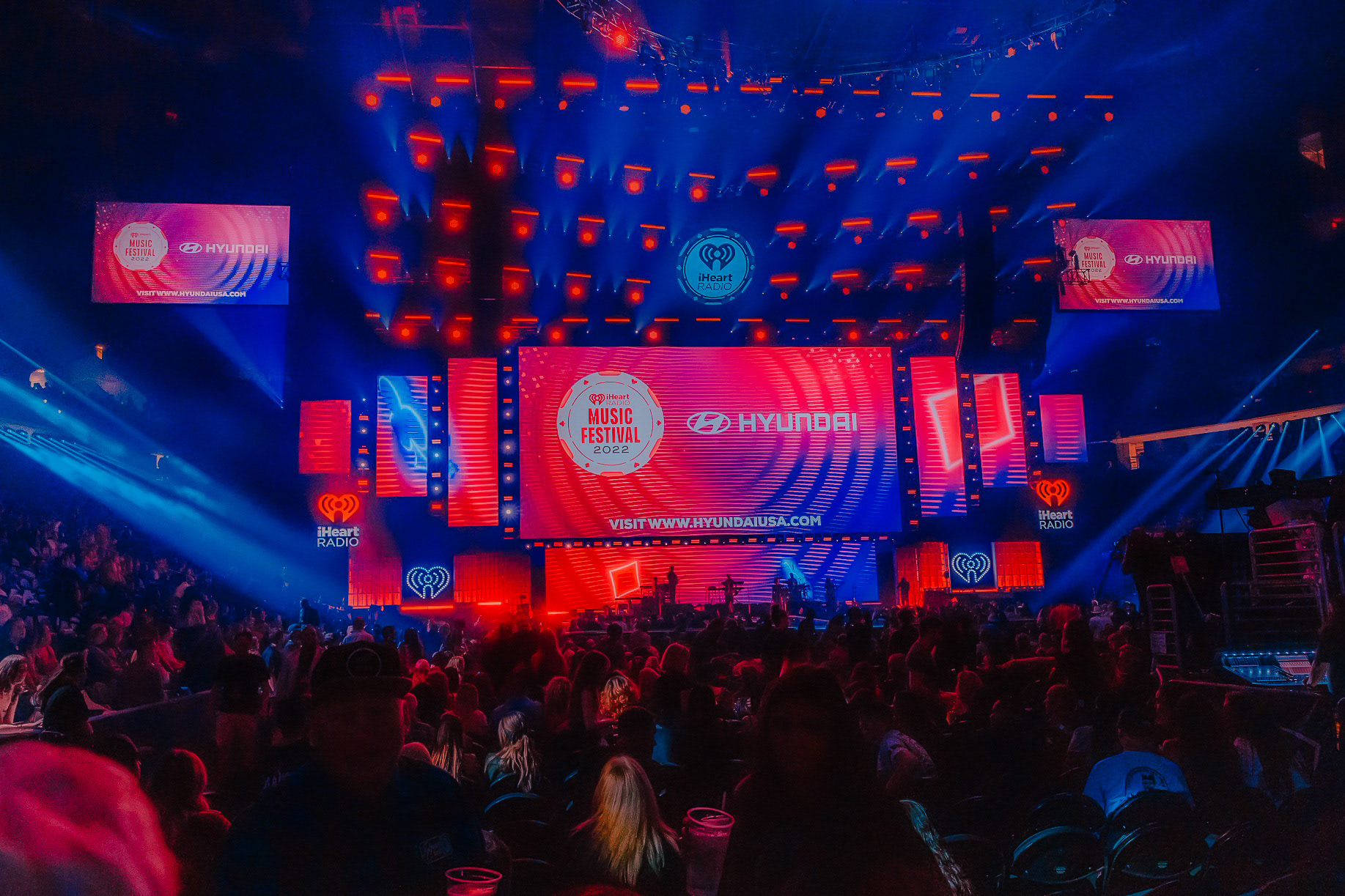 Capturing the scale of the Hyundai stage sponsorship during the 2022 iHeartRadio Music Festival. Commercial event photography focusing on brand visibility and audience reach.