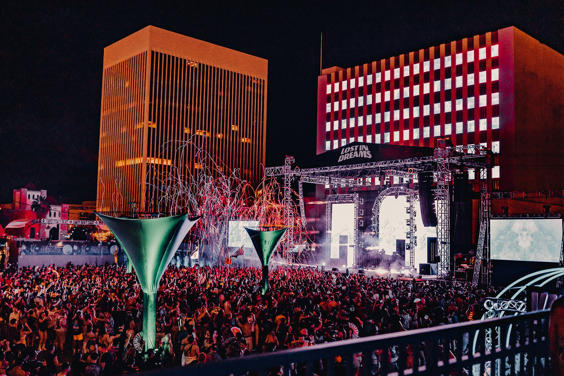 September 2022 - Streamers fill the air at the 'Lost in Dreams' Festival at the Downtown Las Vegas Event Center, framing a sea of fans at the main stage during one of the most iconic drops.