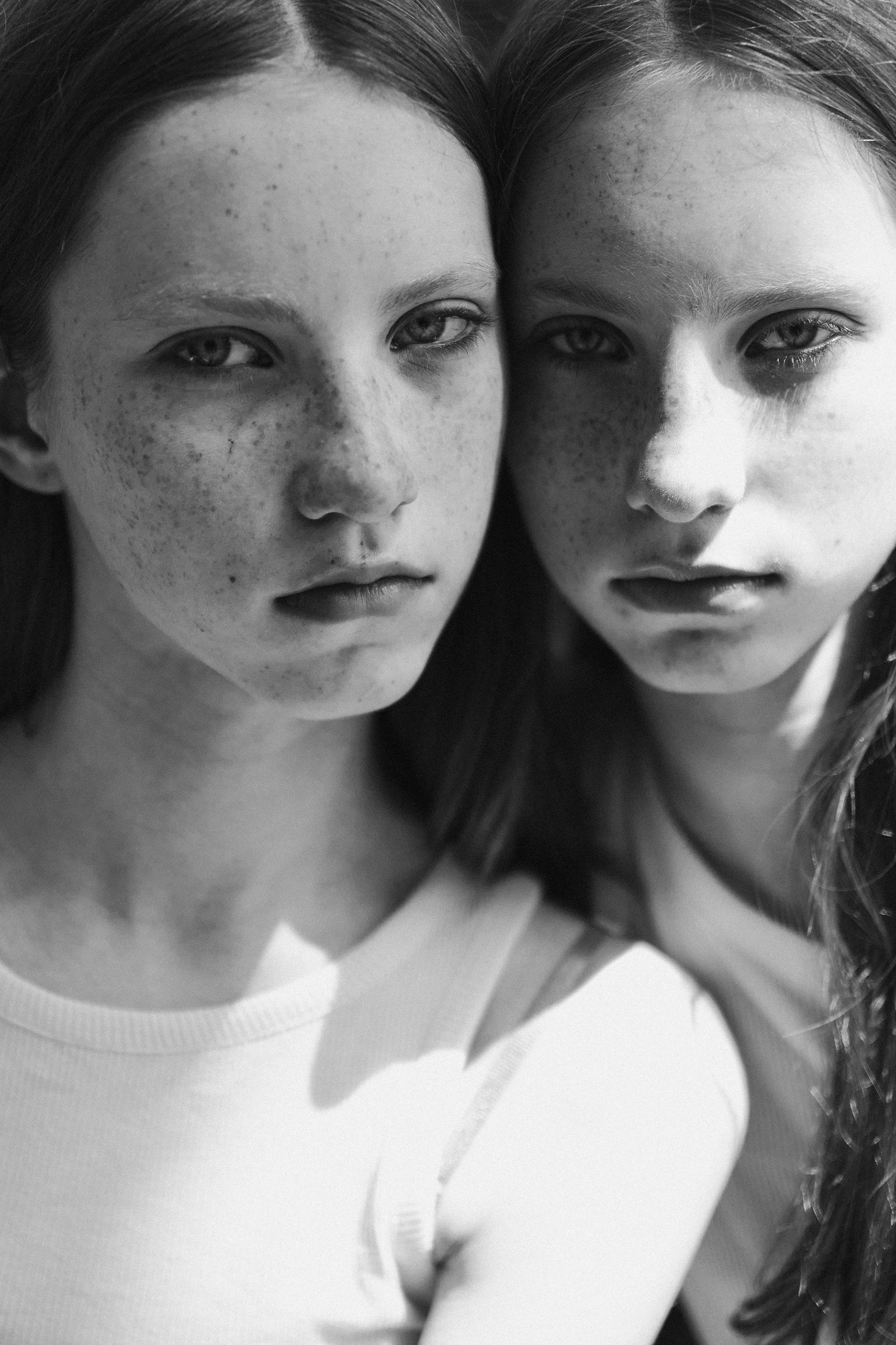 Ewa&Nelly Prakopchyk | CLARIS MODEL MANAGEMENT
