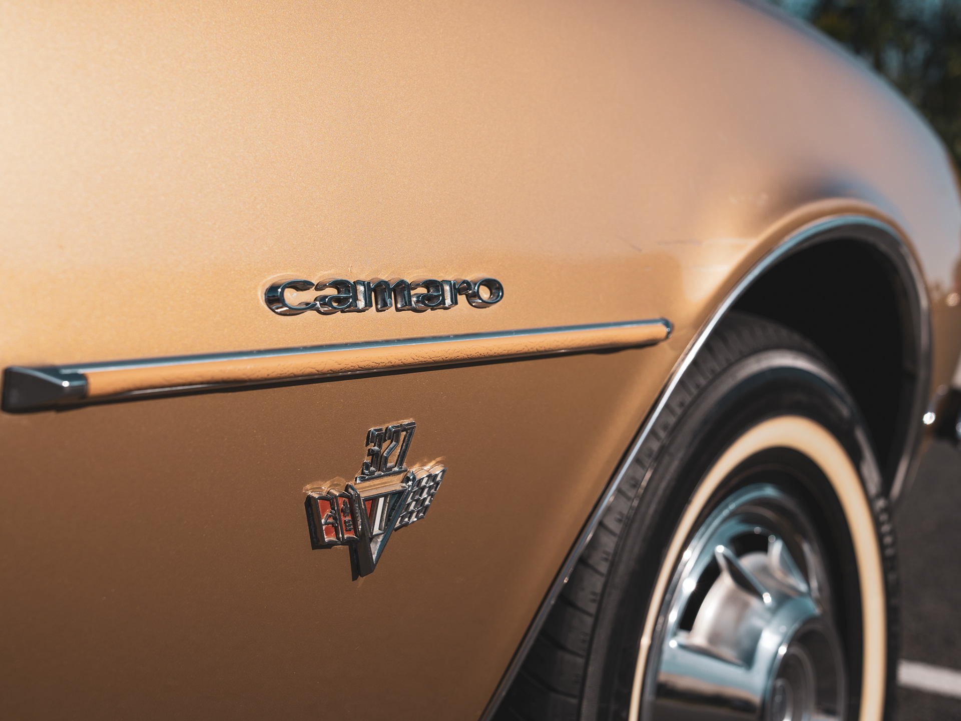 Chevy Camaro 327