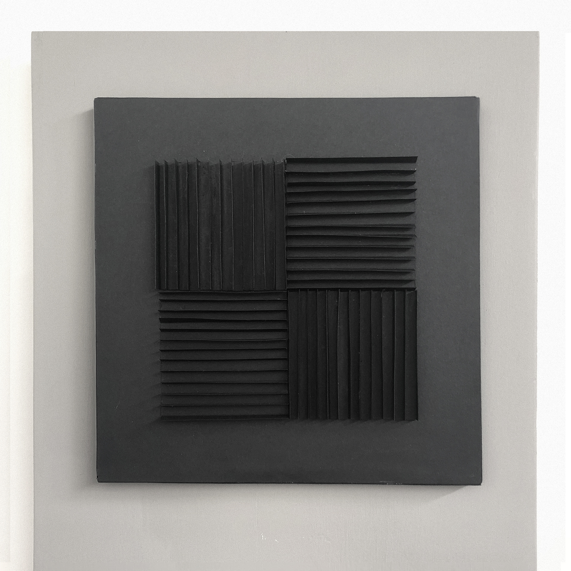 Tac -Tile Composition 2 (maquette), 2021 Paper, 18cm x 18cm x 0.5cm
