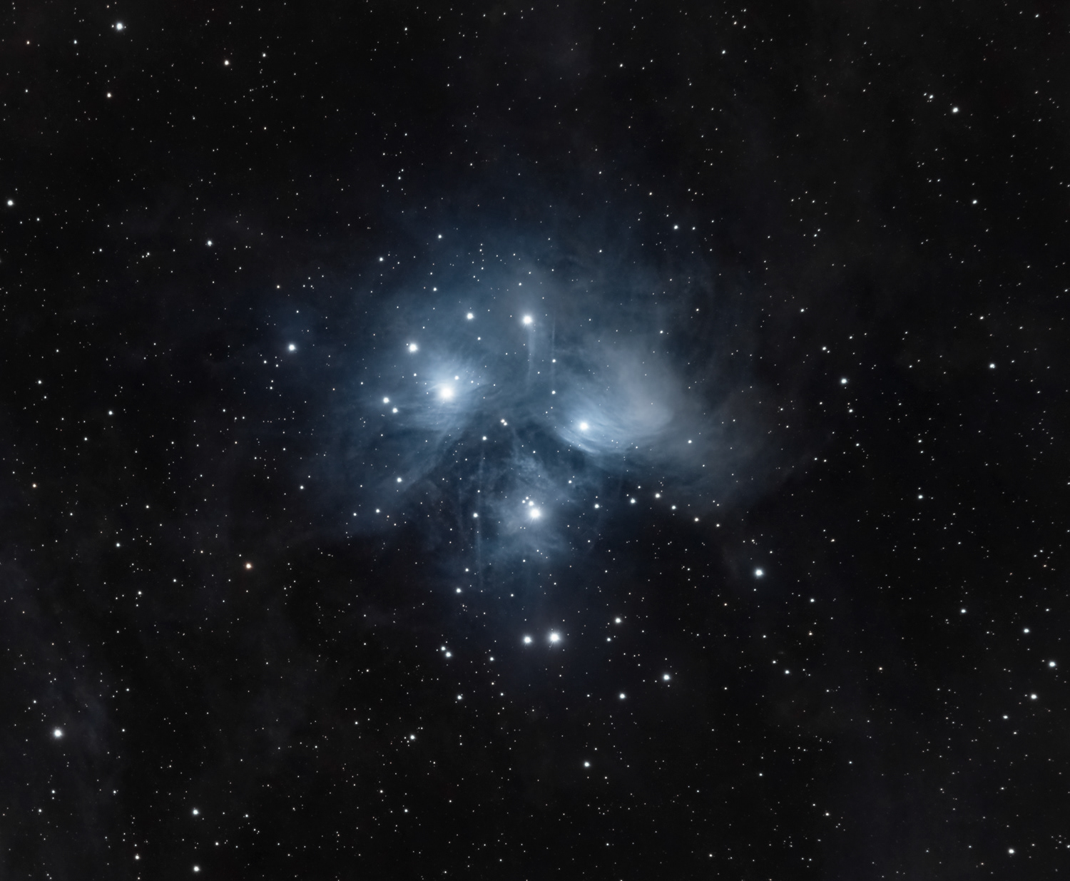 M45 The Pleiades © Irwin Seidman