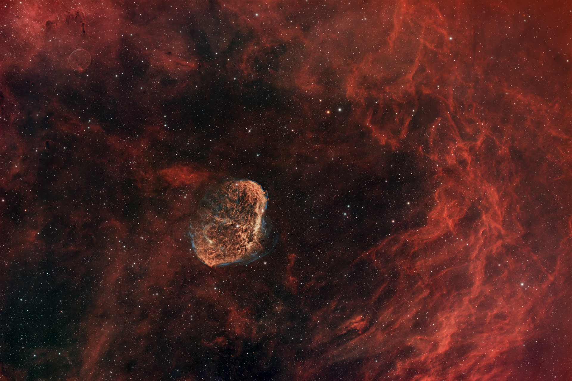 NGC6888 Crescent Nebula © Irwin Seidman