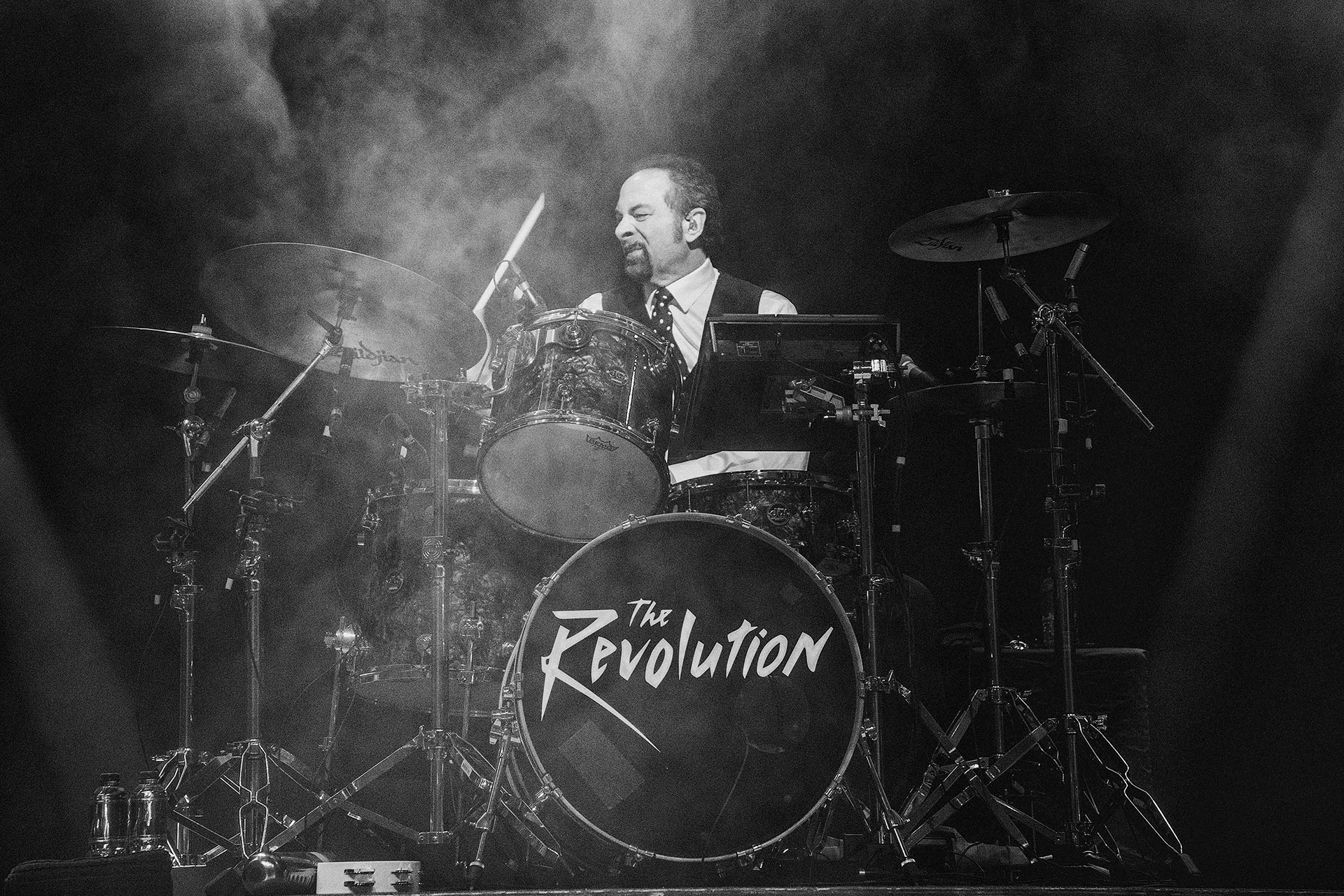 BOBBY Z (The Revolution)