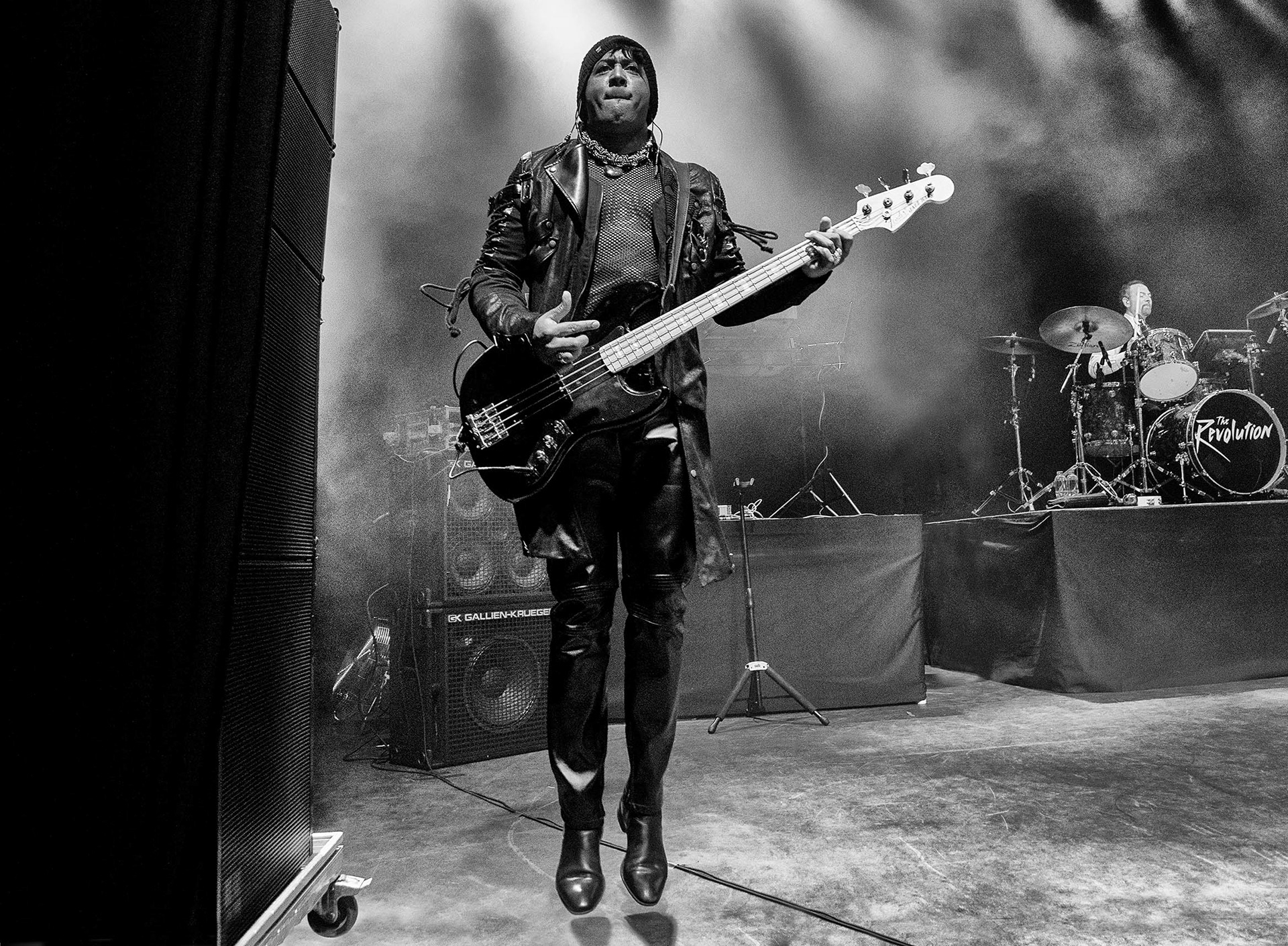 BROWN MARK (The Revolution)