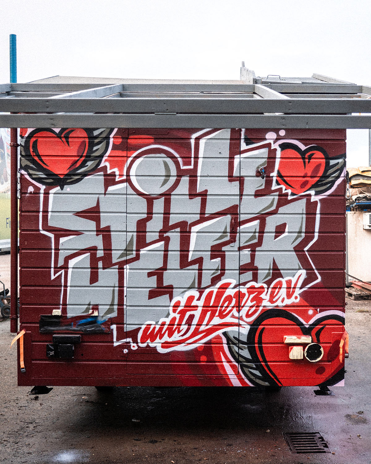 Painted sales cart for Stille Helfer mit Herz e.V.