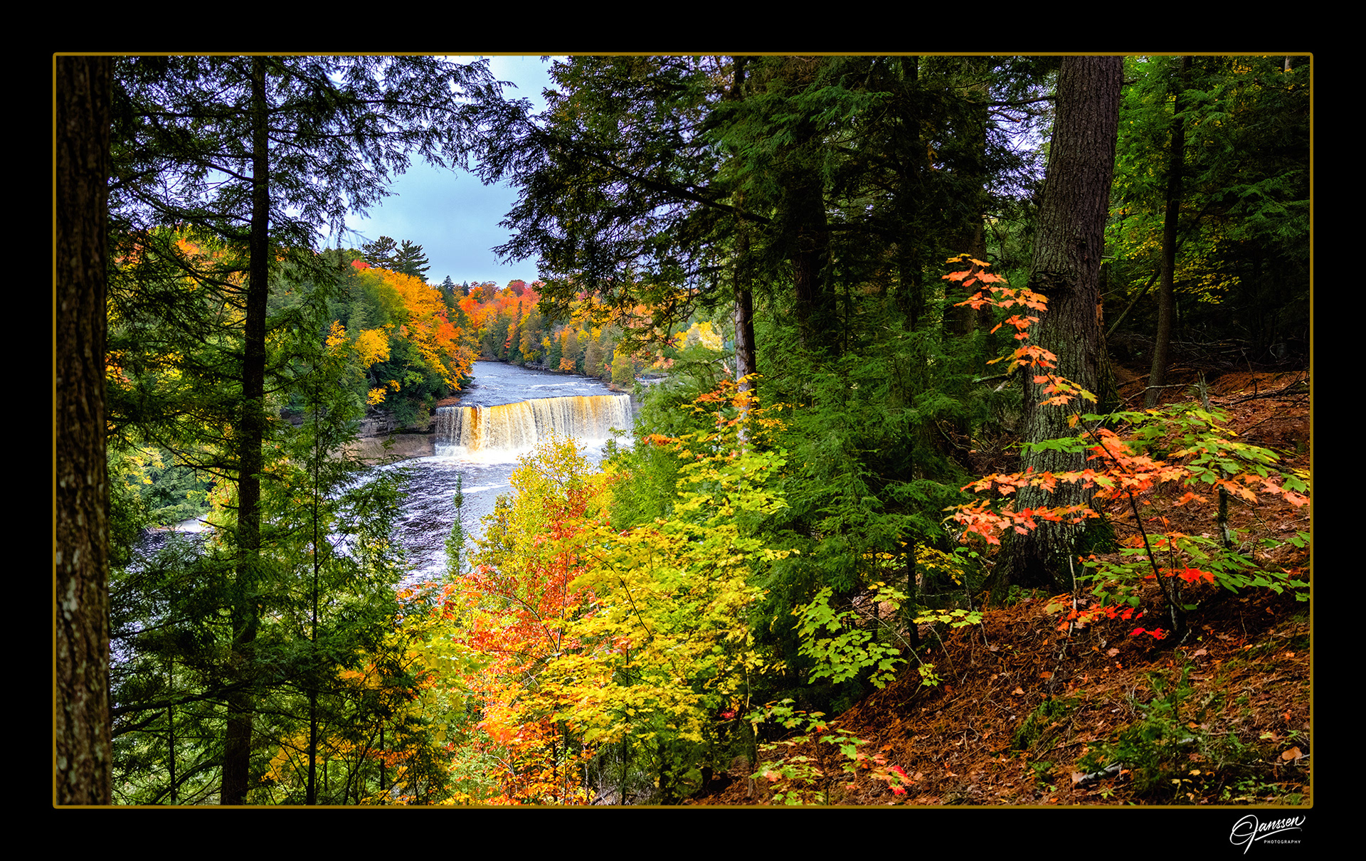 Tahquamenon Falls, UP Michigan