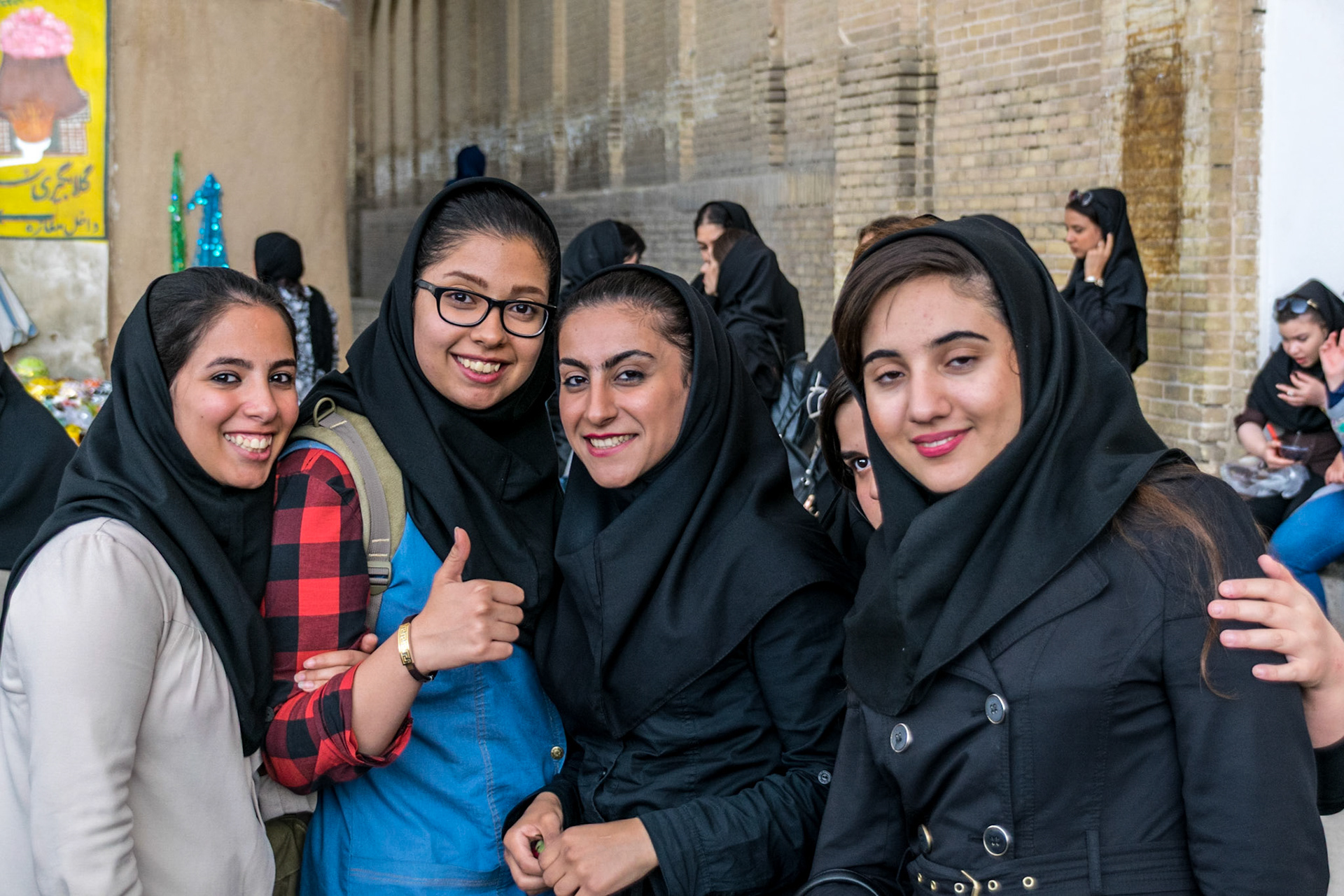 Young ladies, Kashan, Iran