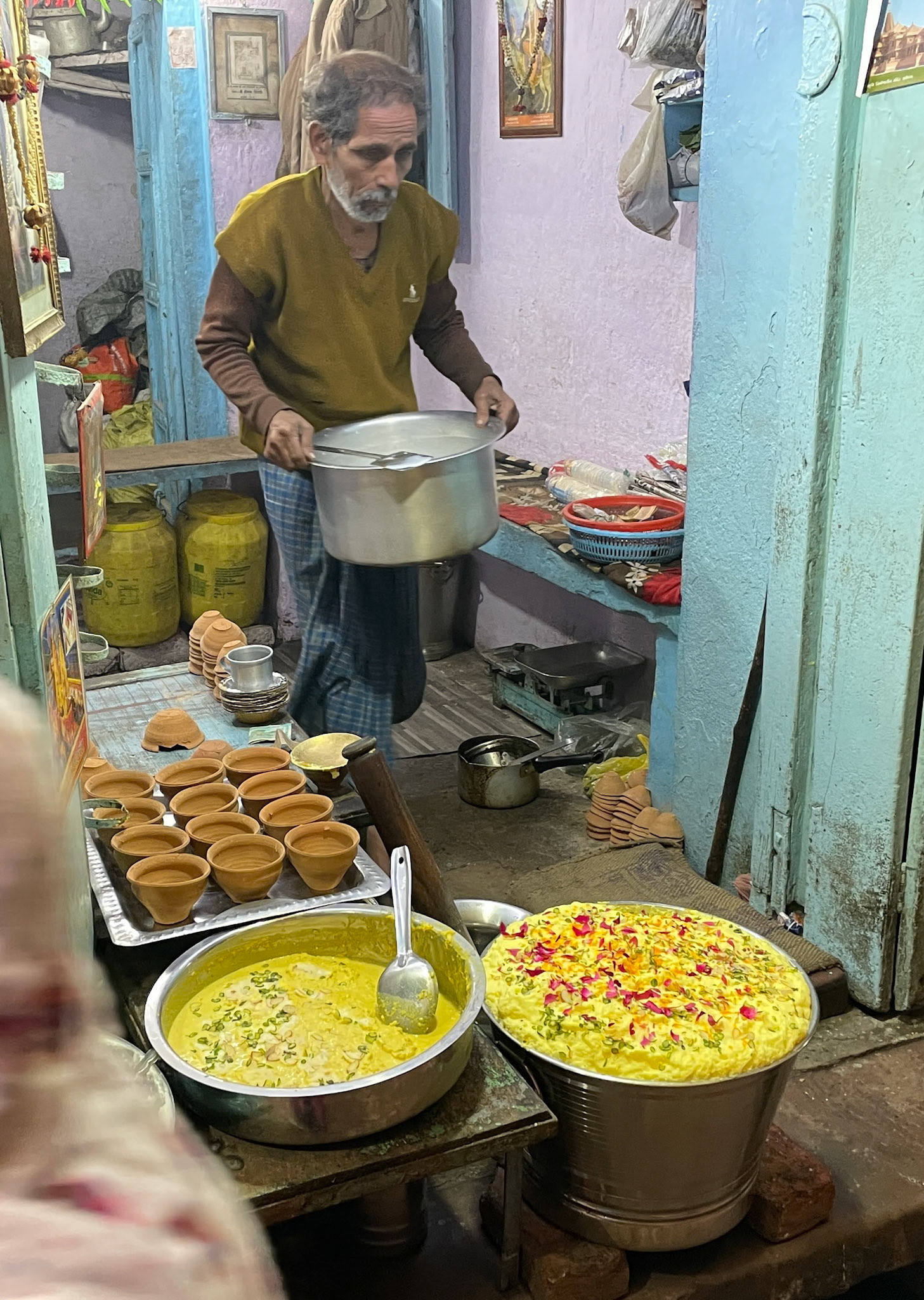 Food seller, Varanasi