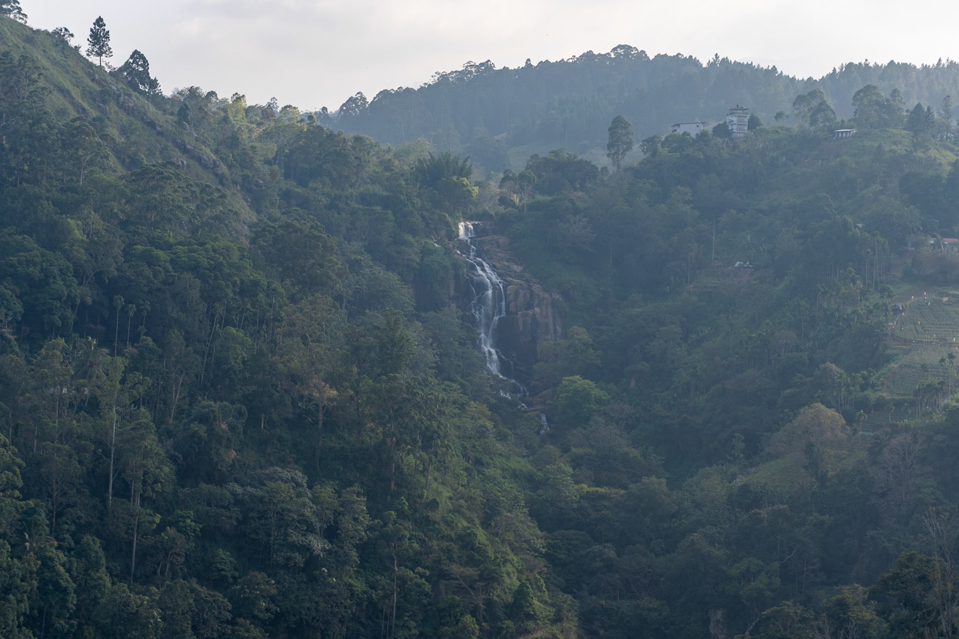 Kita Ella Falls, Ella