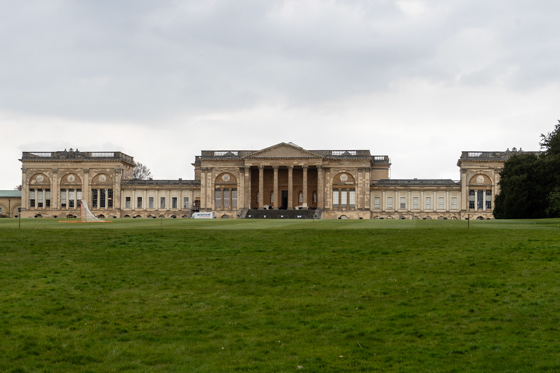 Stowe House (17th Century CE)