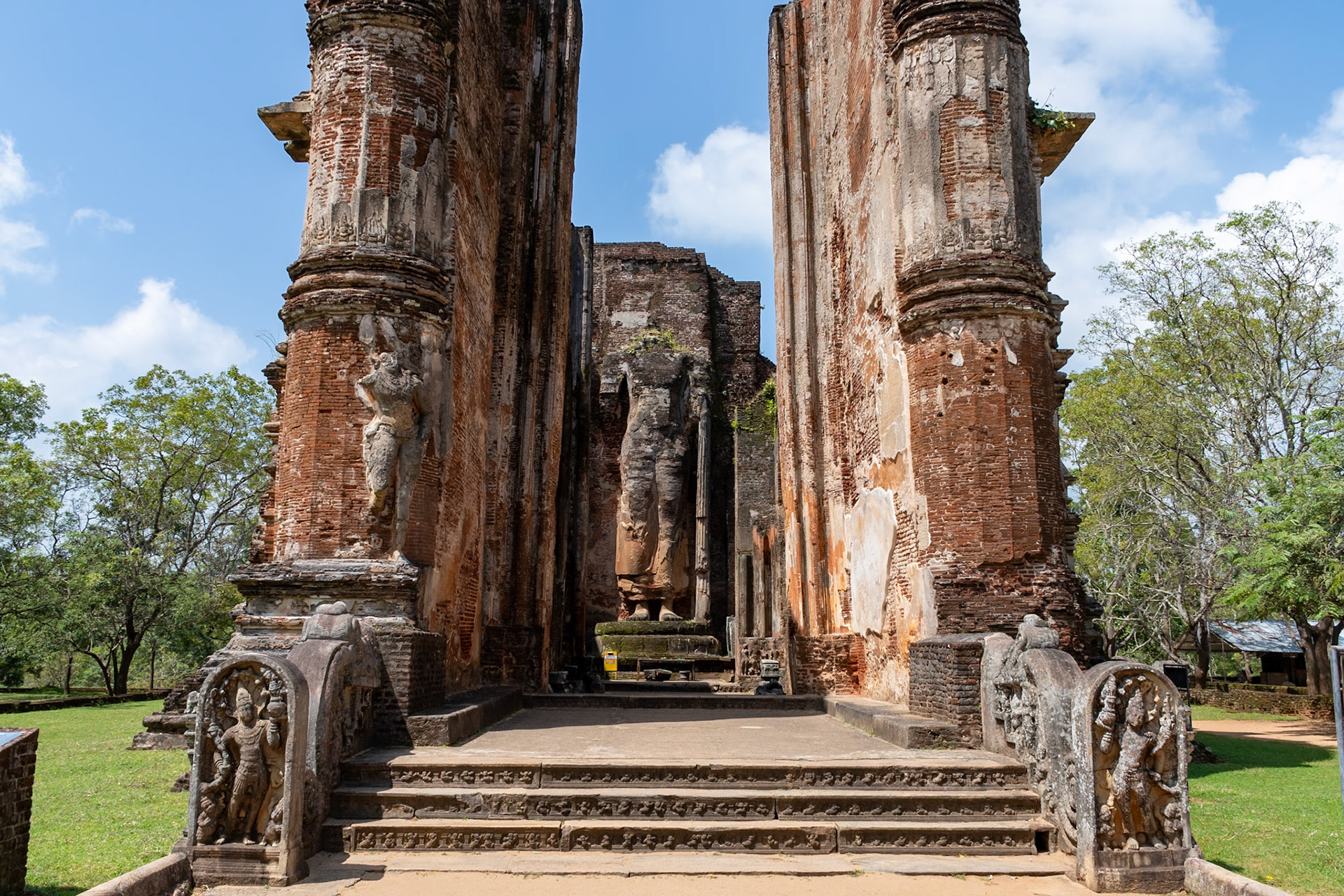 Lankatilaka, Polonnaruwa