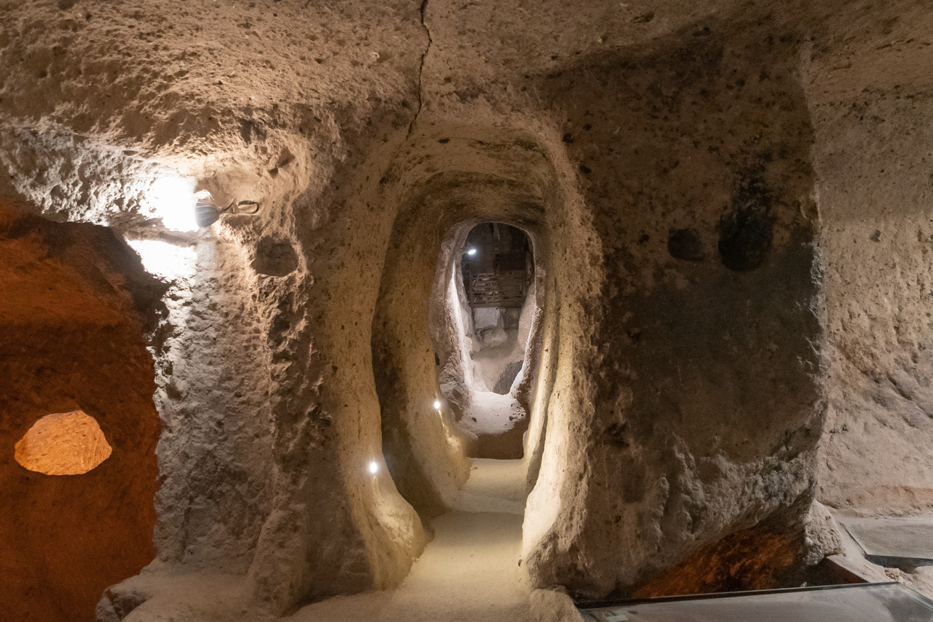 Kaymakli Underground City