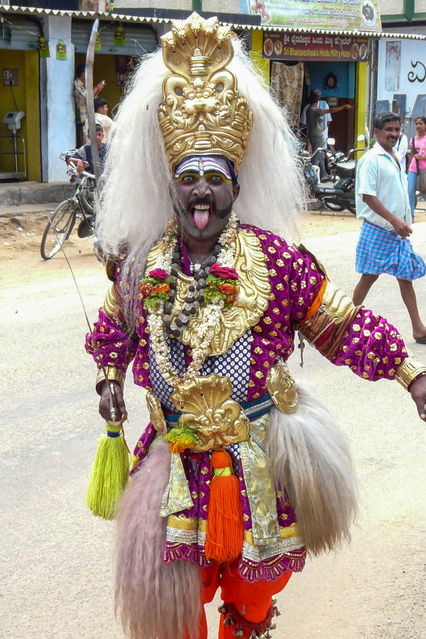 Ganesh processional, Sravana Belgola, India