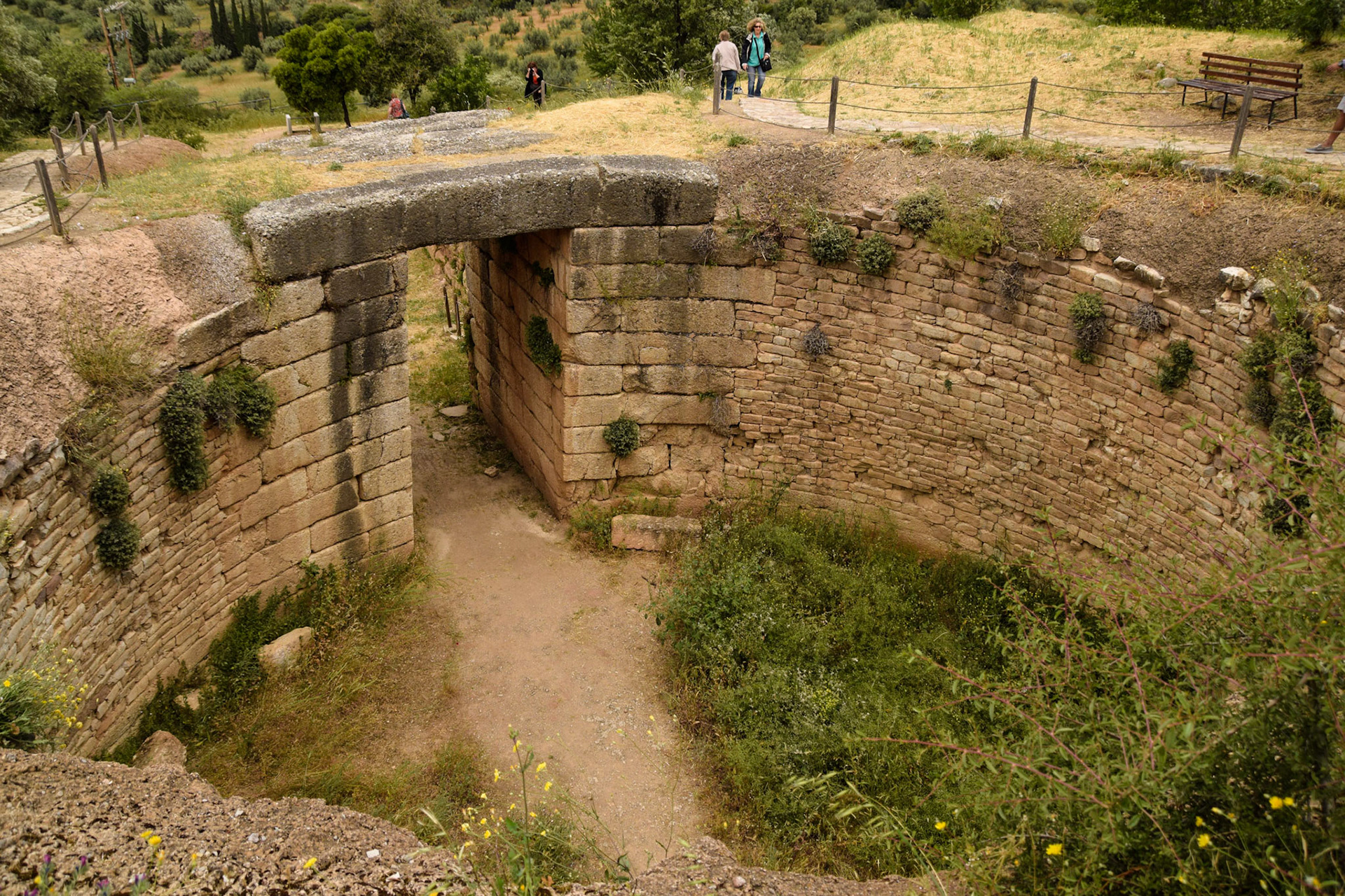 Circular tomb, Mycenae