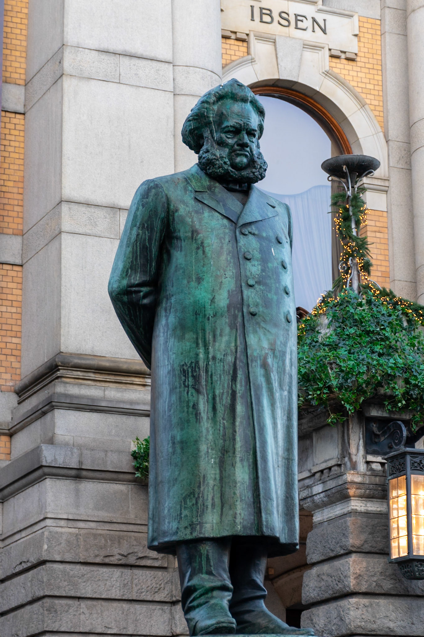 Ibsen statue, National Theatre, Oslo