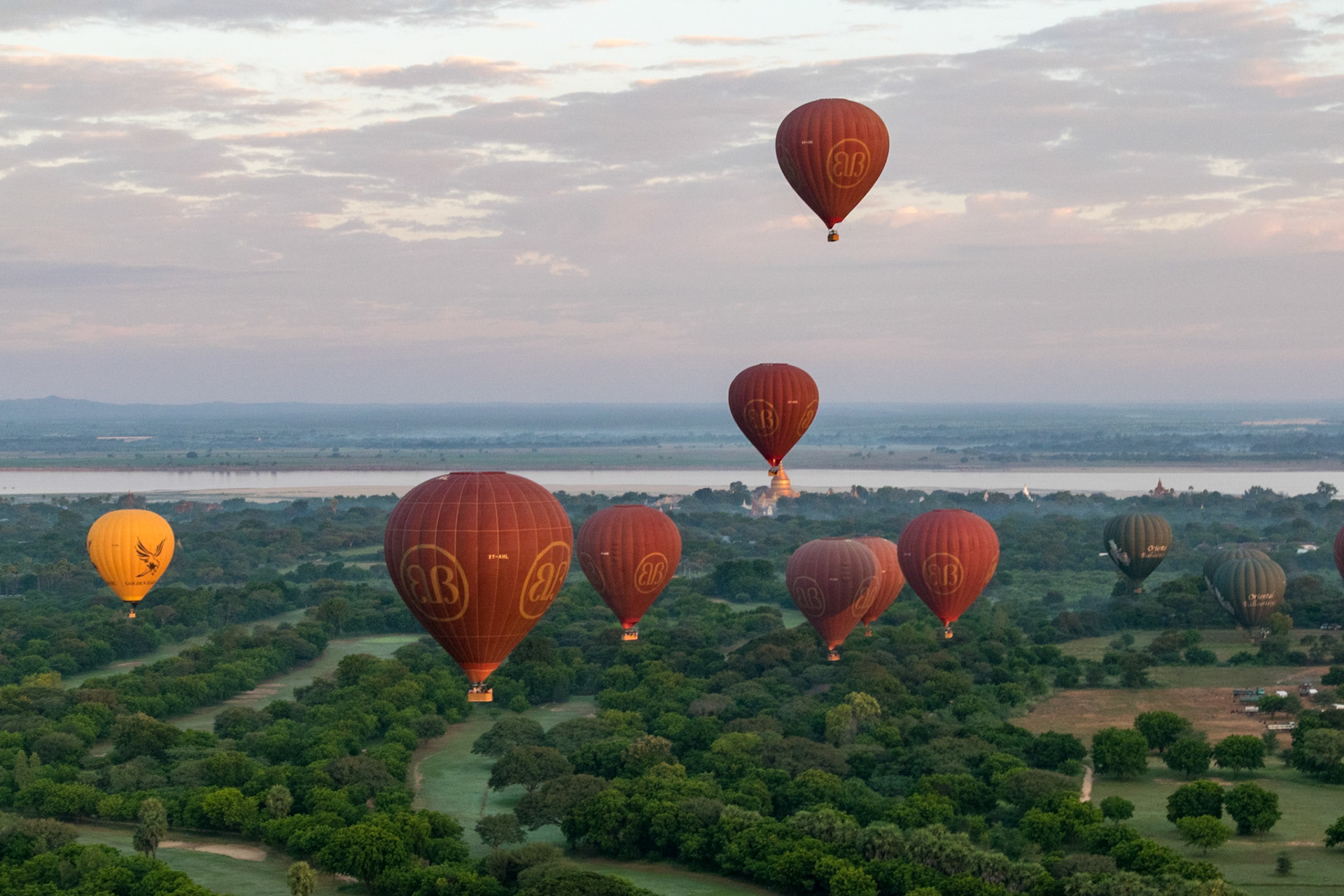 Hot-air Balloon Ride, Bagan
