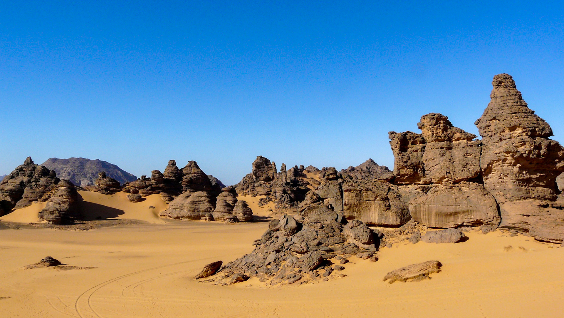 View from look-out point, Northern Akakus