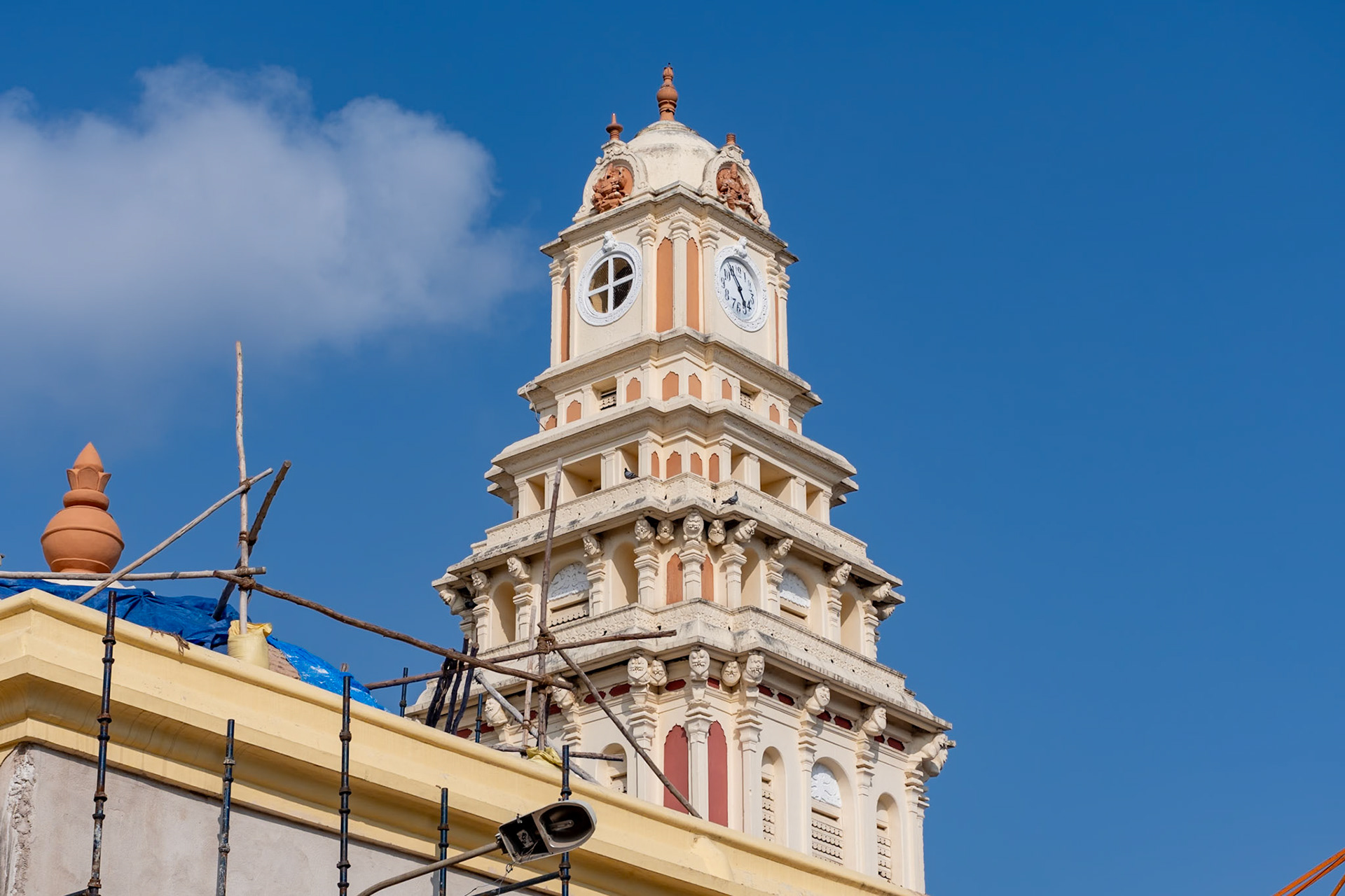 Thirumalai Nayakkar Mahal, Madurai (17th C)