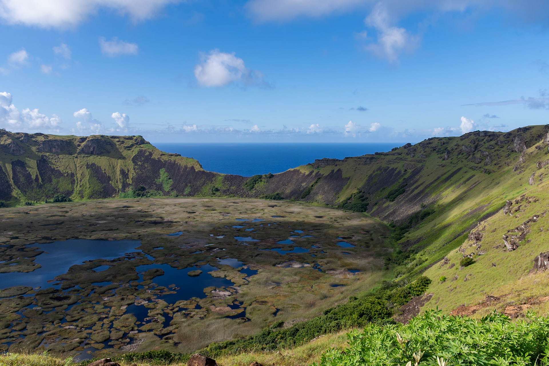Rano Kau volcano, Orongo, Chile