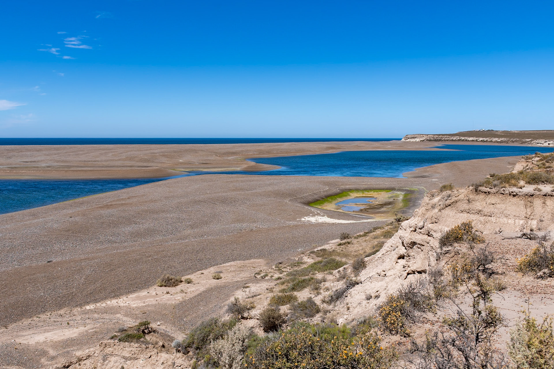 Coastline, Caleta Valdes, Peninsula Valdes