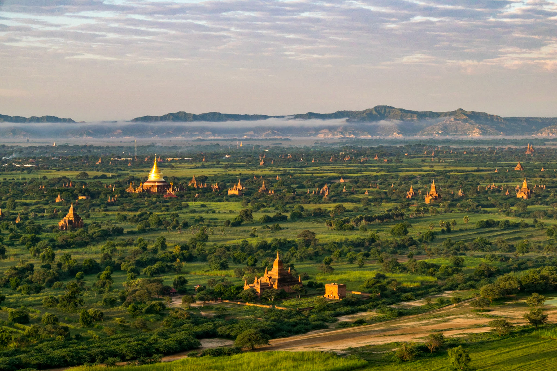 Hot-air Balloon Ride, Bagan