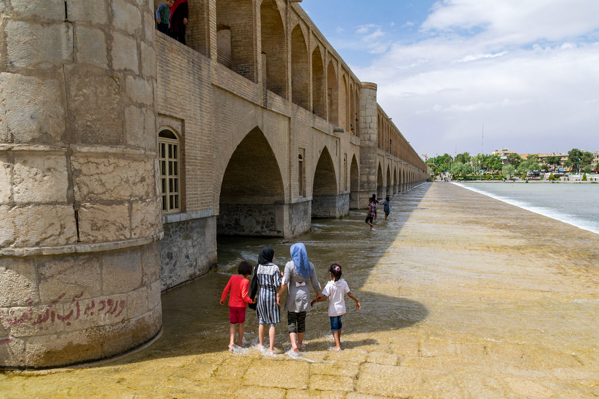 Si-o-Seh bridge, Isfahan